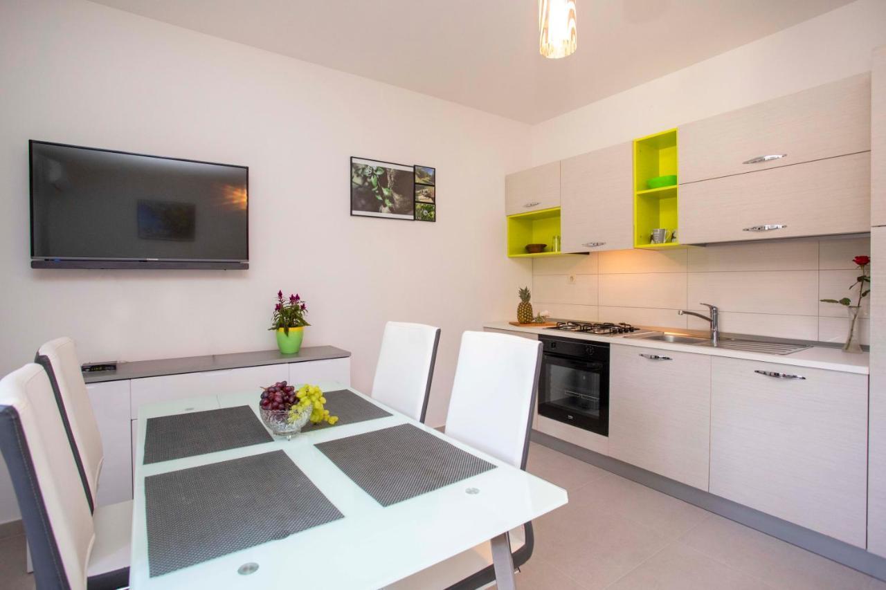 Apartmani Marica Plomin Bagian luar foto