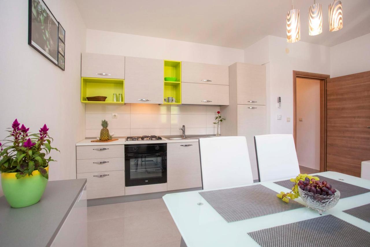 Apartmani Marica Plomin Bagian luar foto