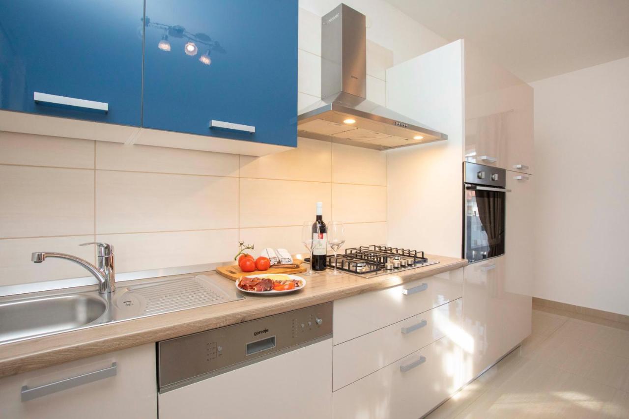 Apartmani Marica Plomin Bagian luar foto